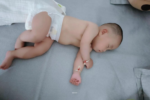 宝鸡4个月宝宝特点 宝鸡4个月宝宝特点